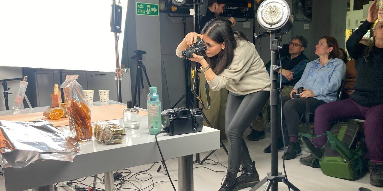 Ürün Fotoğrafçılığını Öğrendiler