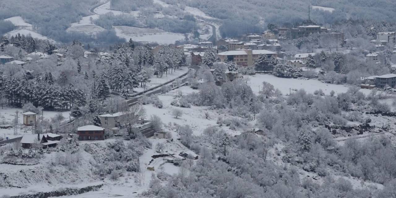 Kırklareli’de Vatandaşlar Karın Tadını Çıkardı