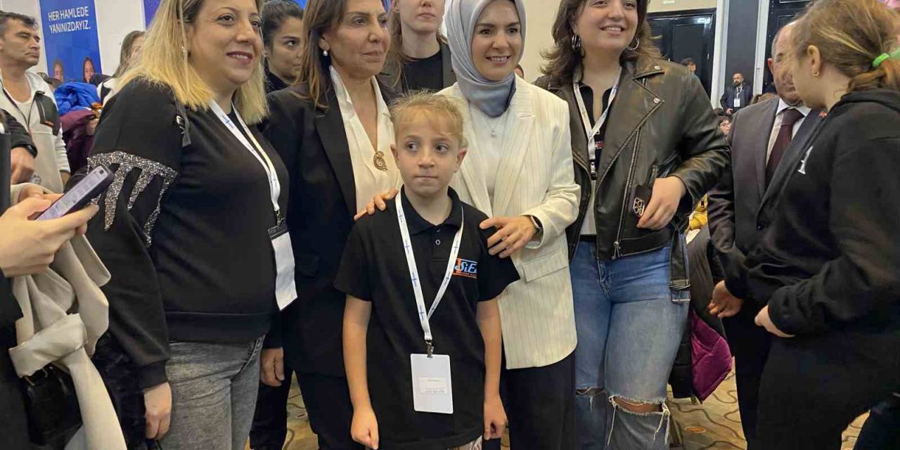 Bakan Göktaş: "(Alper Gezeravcı) Gençlerimize İlham Olacak"