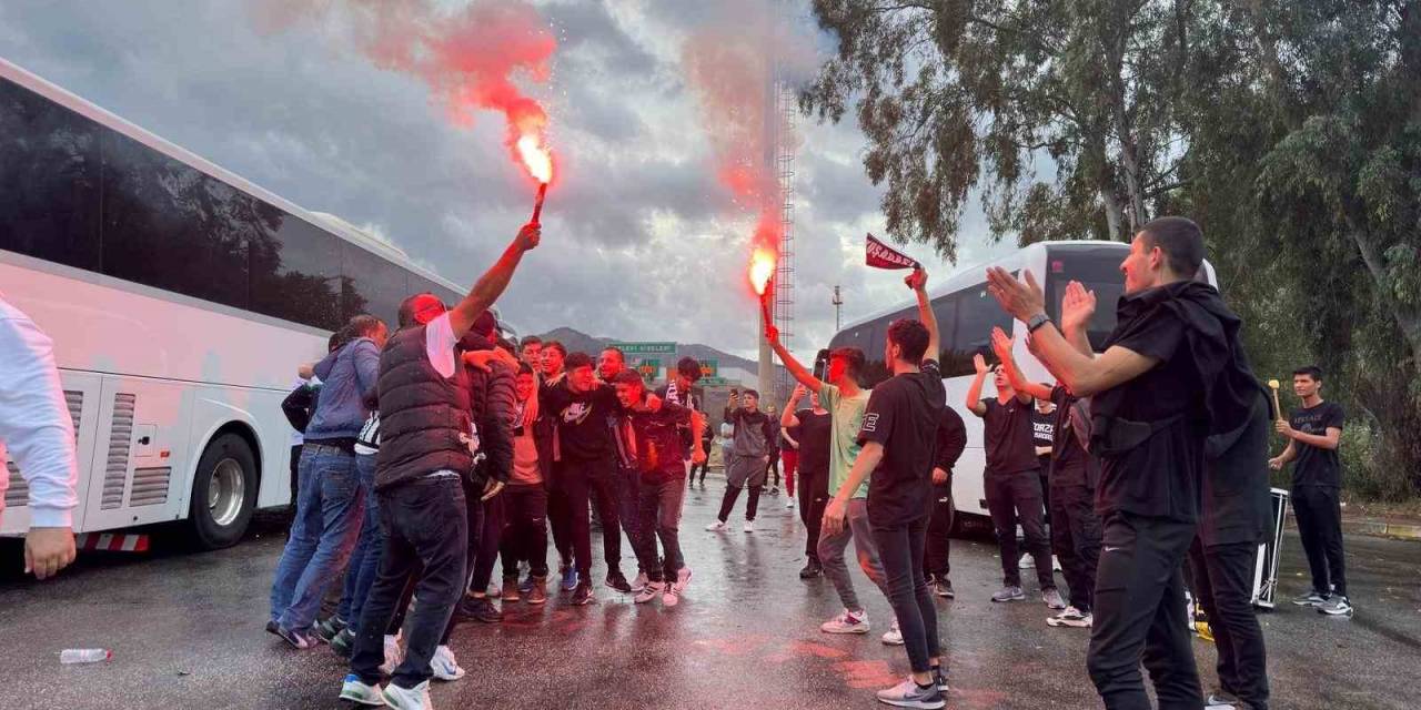 Kuşadasıspor Taraftarına Taşlı Saldırı