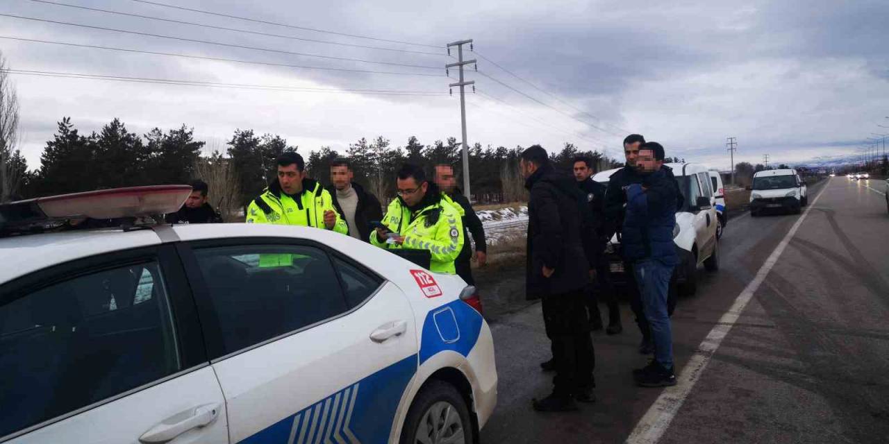Trafikte Tartışma, Polise Saldıran Şüpheliye Gözaltı