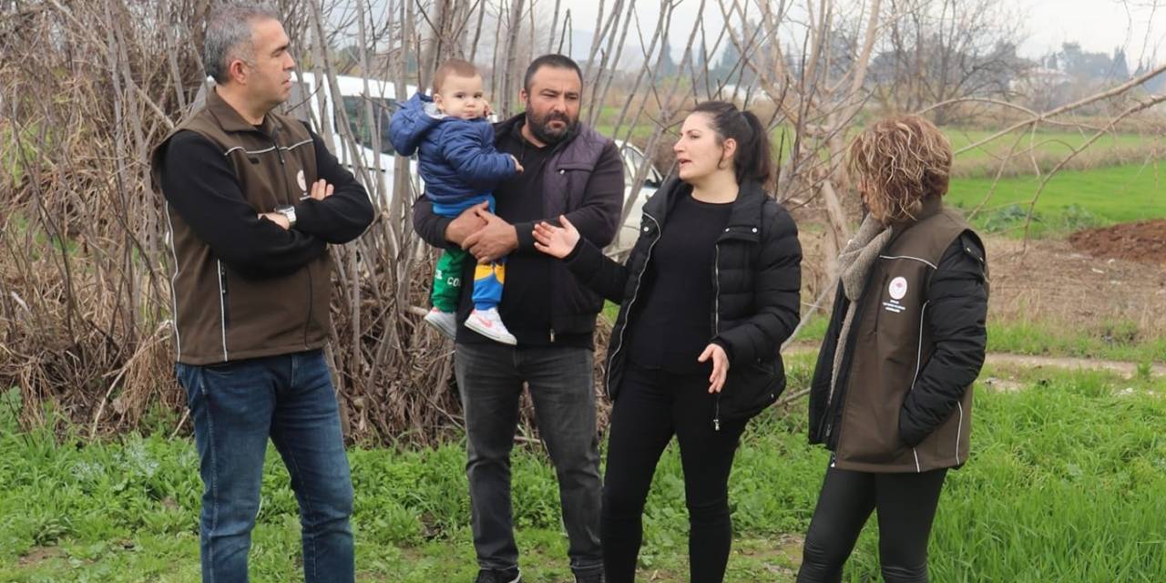 İlçe Tarım Müdürlüğü, Üreticileri Yalnız Bırakmıyor