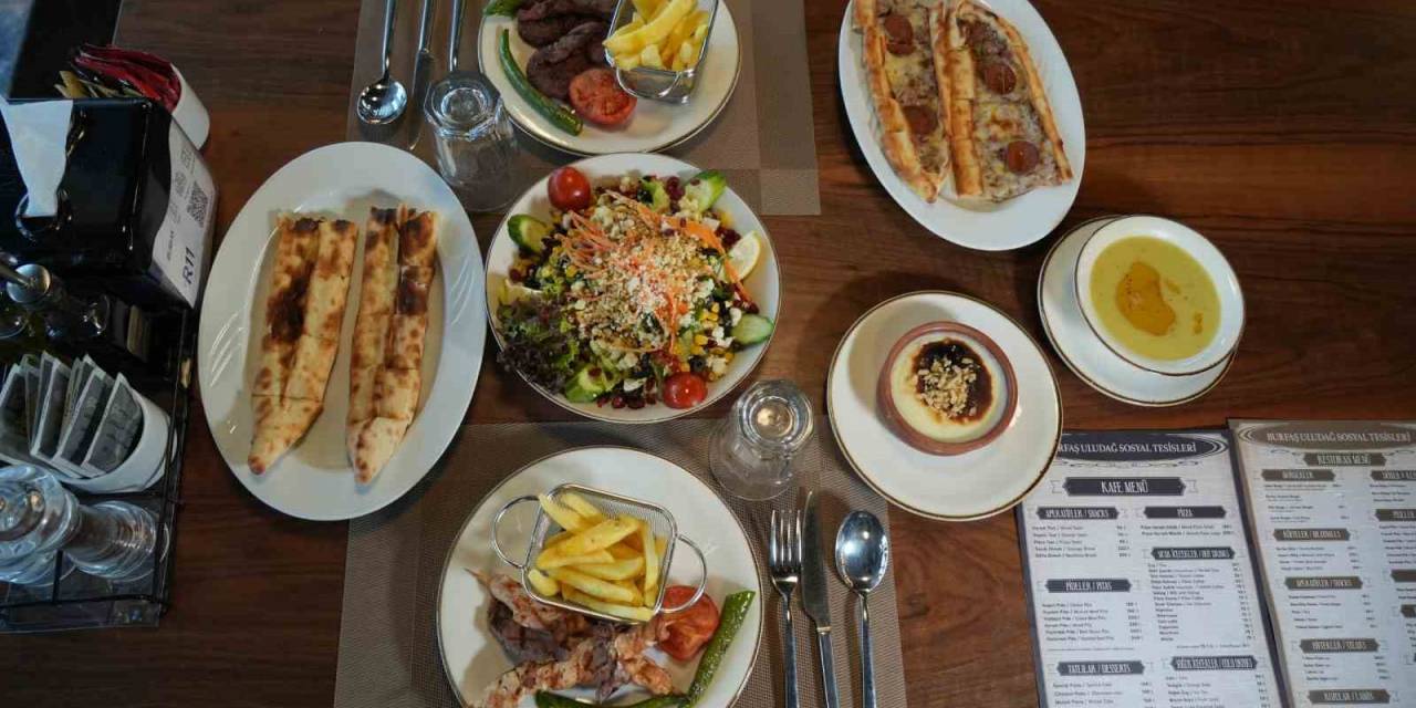 Uludağ’da Tatilcileri Rahatlatan Adım... Bu Tesiste Her Şey Üçte Bir Fiyatına Satılıyor