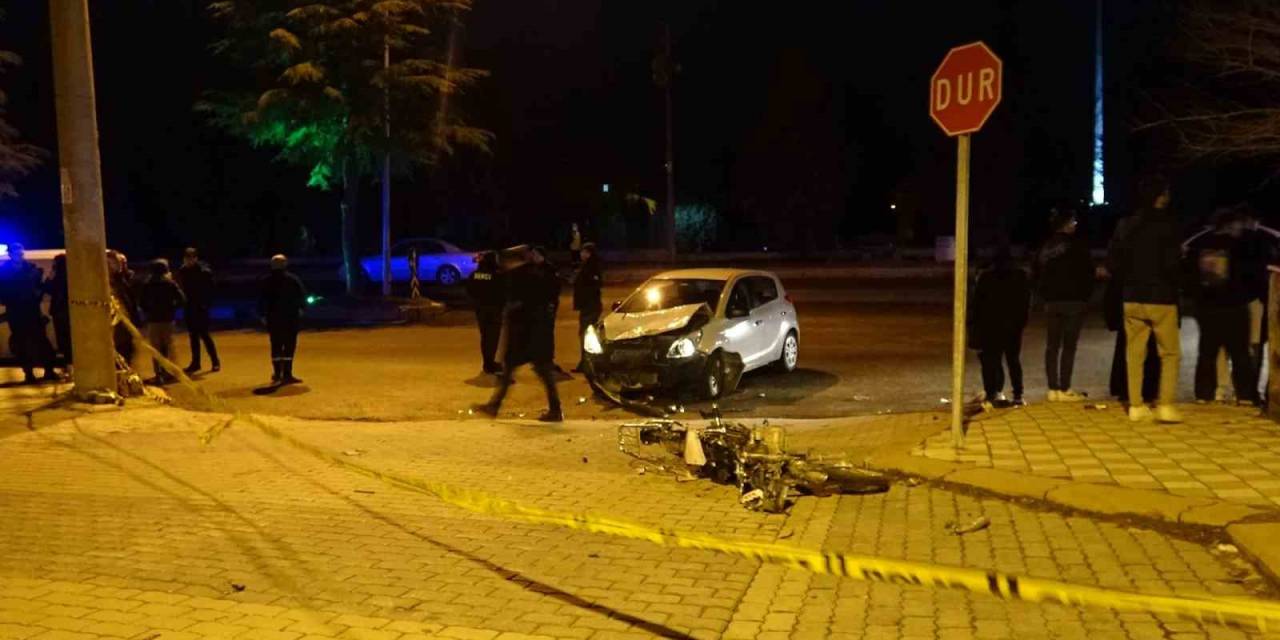 Tavşanlı’da Trafik Kazası: 2 Yaralı