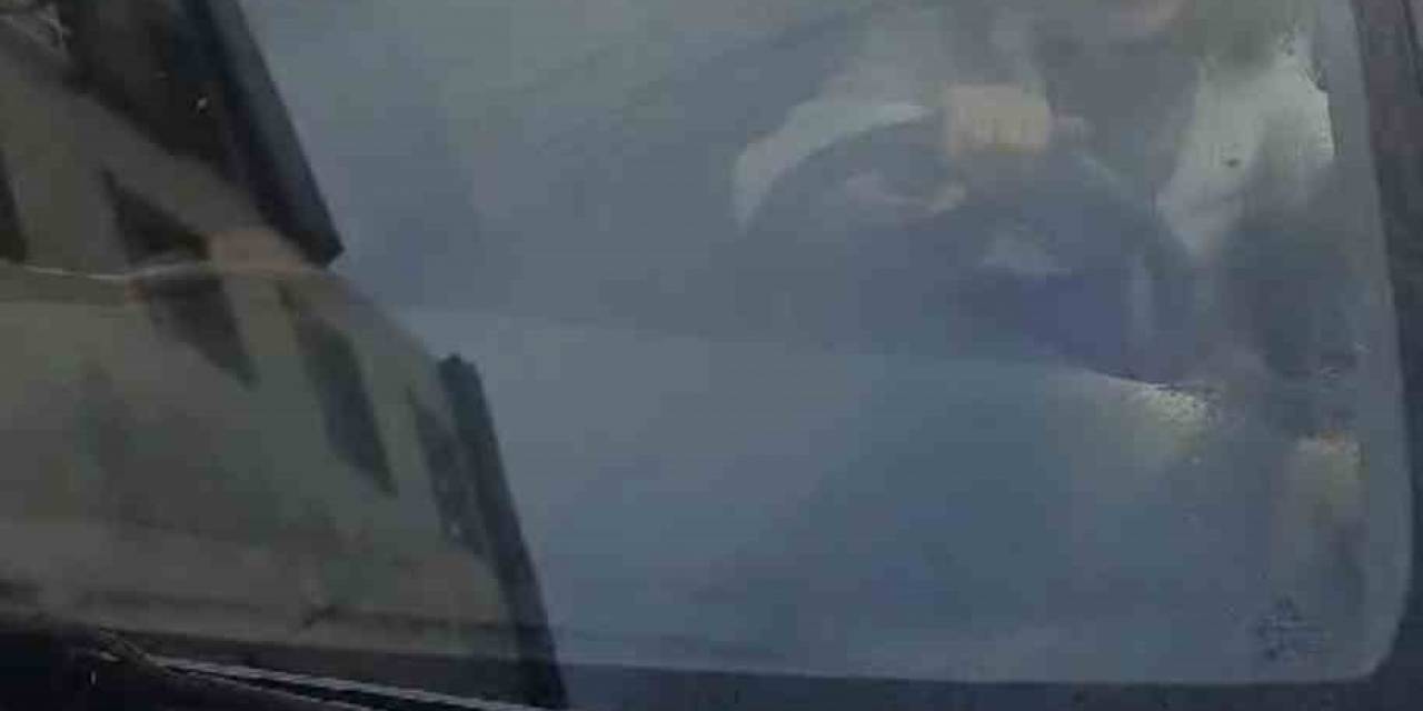 İstanbul’da “Motosikletin Hurda” Kavgası Kamerada: Kurye Motoruna Çarpan Kadının Önünü Kesti