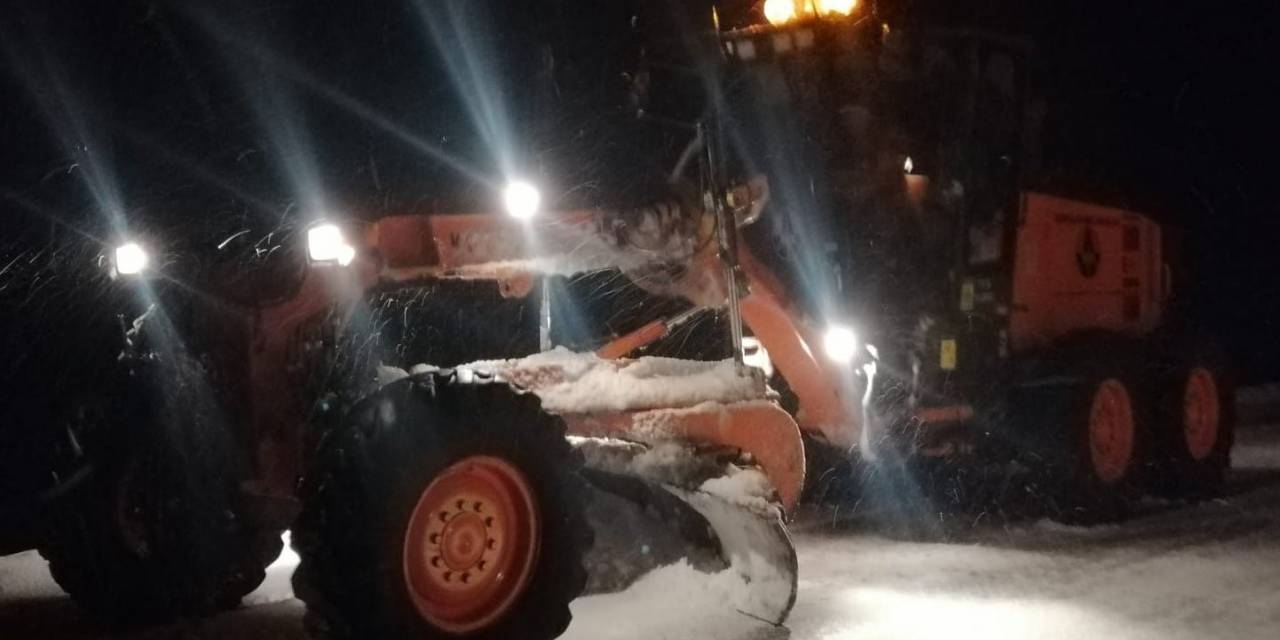 Bin 825 Rakımlı Alacabel’de Gece Başlayan Kar Yağışı 10 Kilometrelik Alanda Etkili Oldu