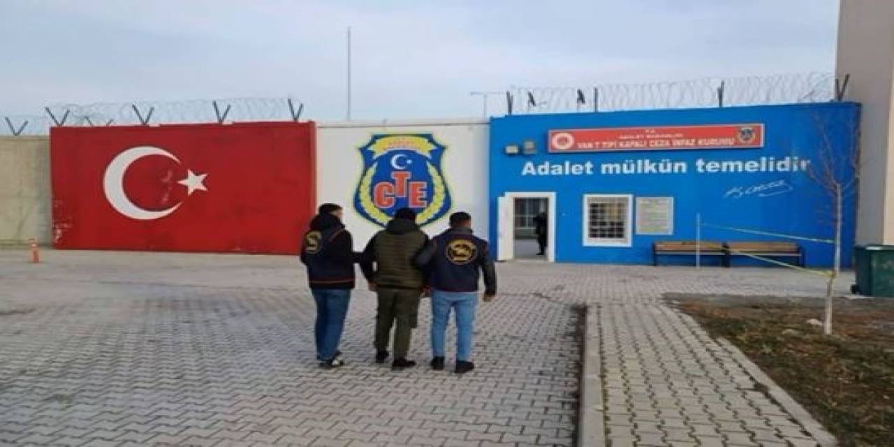 Van’da Değişik Suçlardan 8 Kişi Tutuklandı