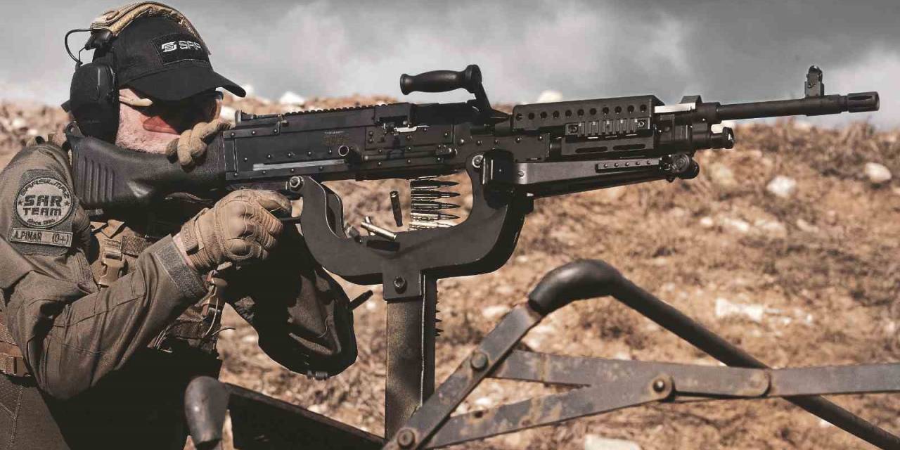 Sarsılmaz, Abd’de Gövde Gösterisi Yapacak