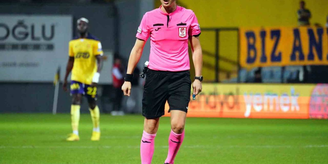 Antalyaspor - Sivasspor Maçının Hakemi Turgut Doman