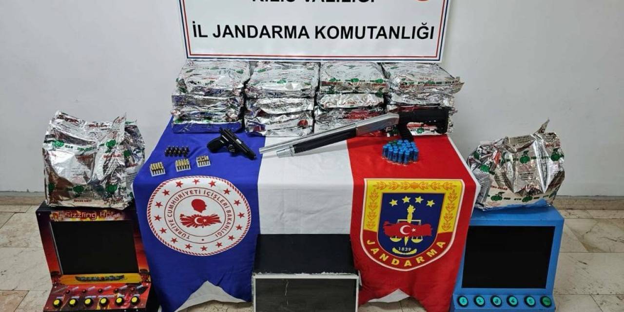 Kilis’te Eve Kumar Baskını: 2 Gözaltı