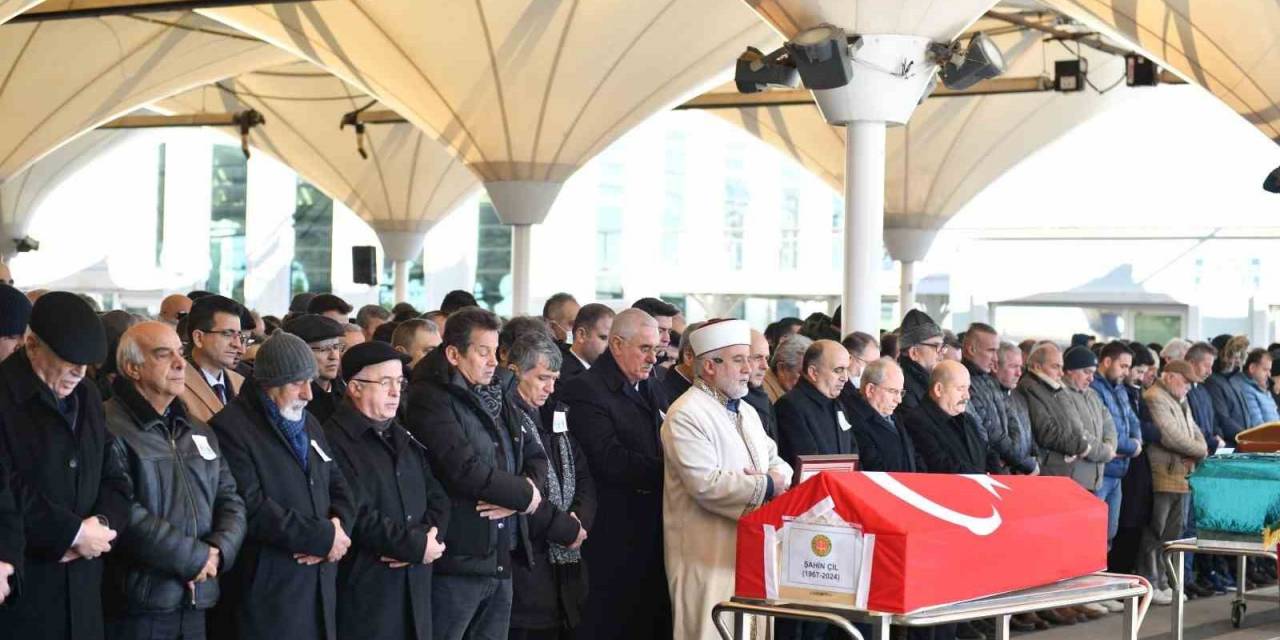 Yargıtay 9. Hukuk Dairesi Üyesi Şahin Çil, Ankara’da Son Yolculuğuna Uğurlandı