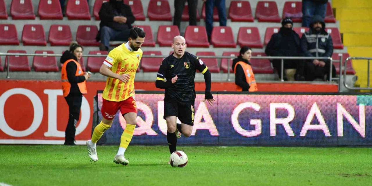 Trendyol Süper Lig: Kayserispor : 0 - İstanbulspor: 1 (Maç Sonucu)
