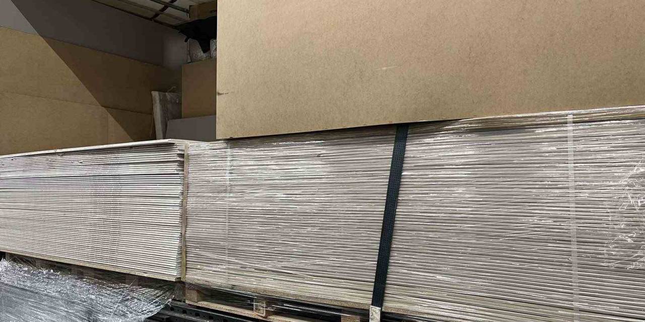 Alçı Levhalar Arasında 30 Bin Paket Kaçak Sigara Yakalandı