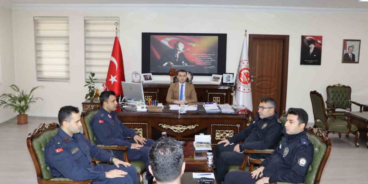 Emirdağ’da Güvenlik Ve Asayiş Ele Alındı