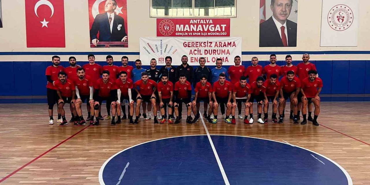 İşitme Engelliler Futsal A Milli Erkek Takımı, Kış Oyunlarına Antalya’da Hazırlanıyor