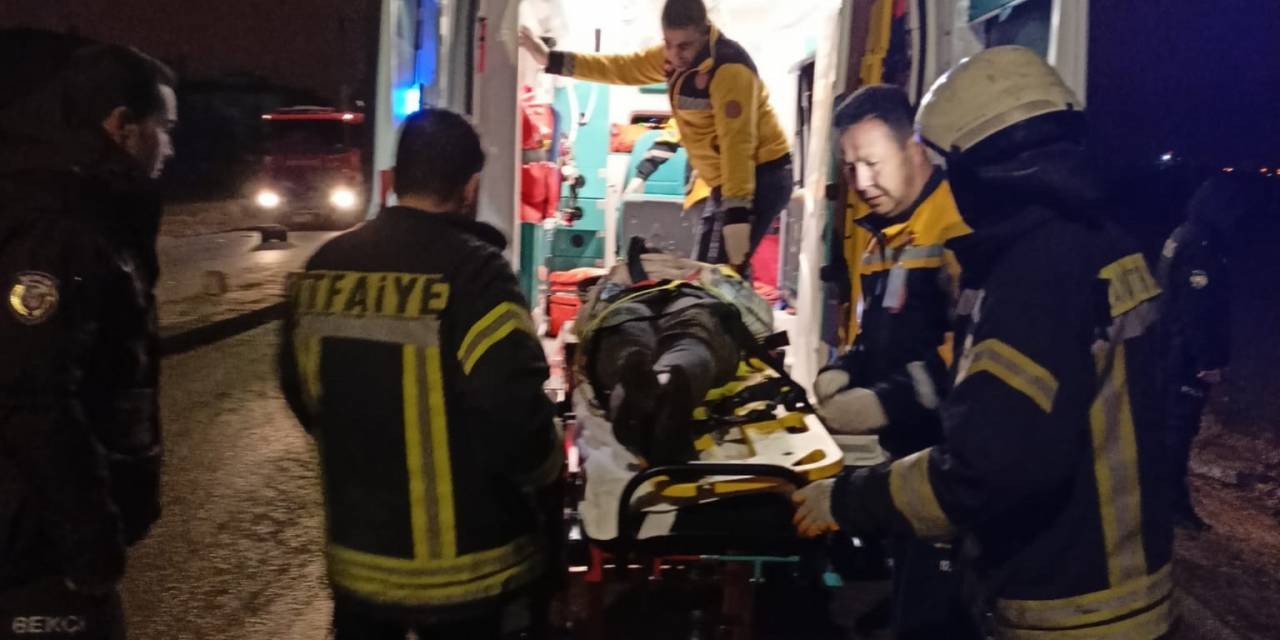 Karaman’da Takla Atan Otomobilin Sürücüsü Yaralandı