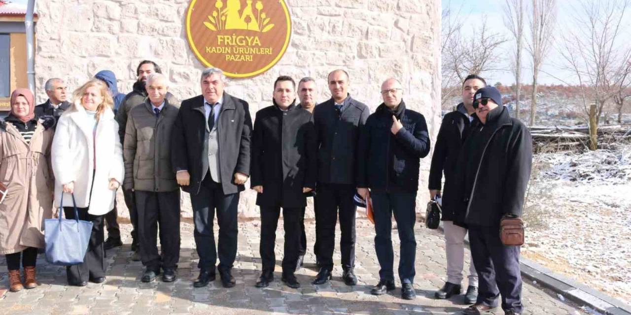 Halk Eğitim Merkezlerindeki Kurs Faaliyetleri Ele Alındı