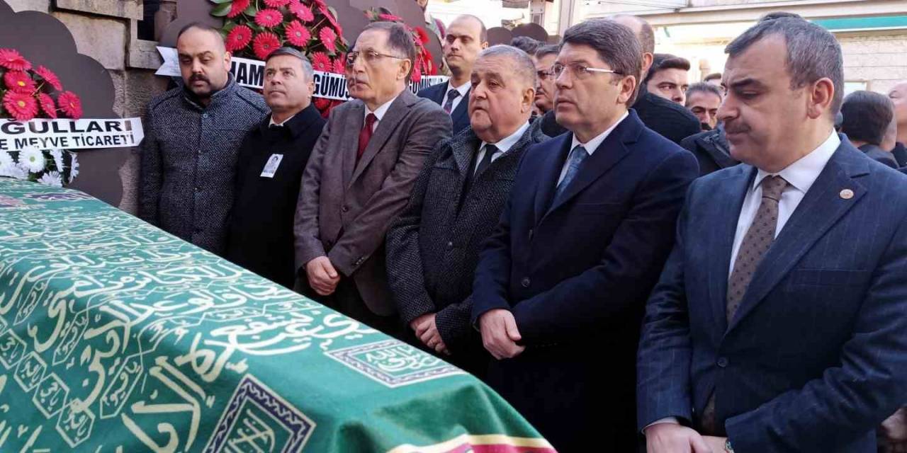 Belediye Başkanı Fırıncıoğlu’nun Eşi Dualarla Uğurlandı