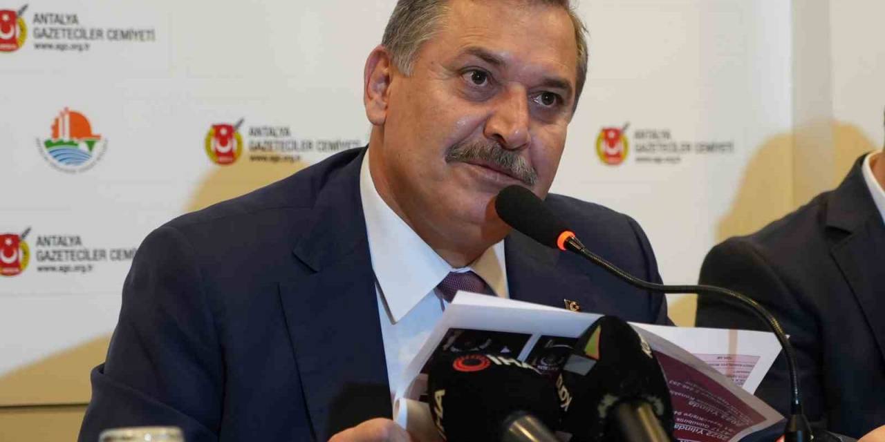 Antalya İl Emniyet Müdürü’nden Sahilde Bulunan Cesetlerle İlgili Açıklama