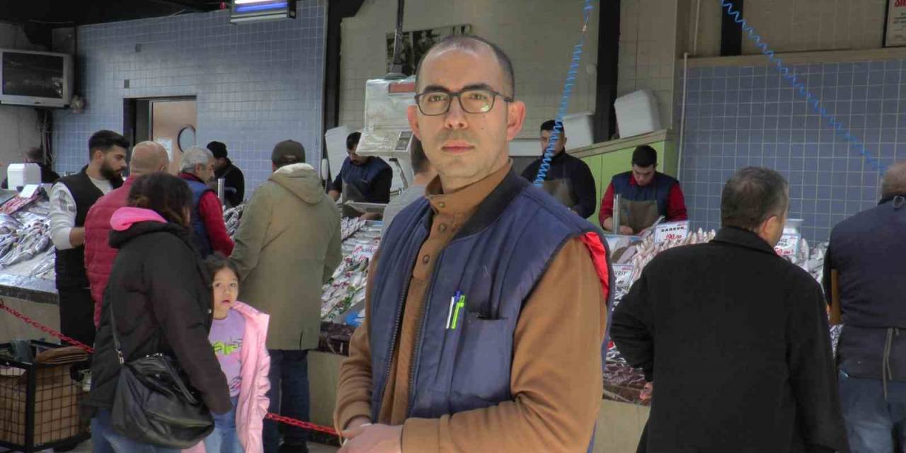 Vatandaşların İlgisi Küçük Balığa