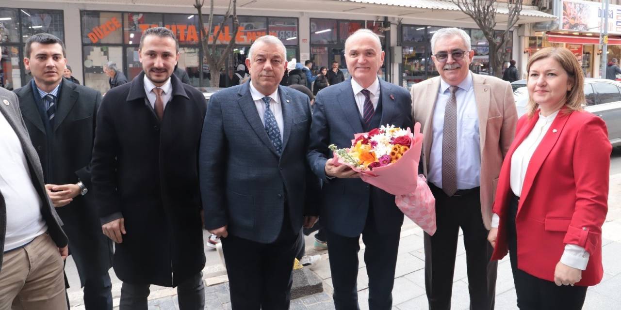 Bıyık, “Düzce’ye Önemli Yatırımlar Yaptı”