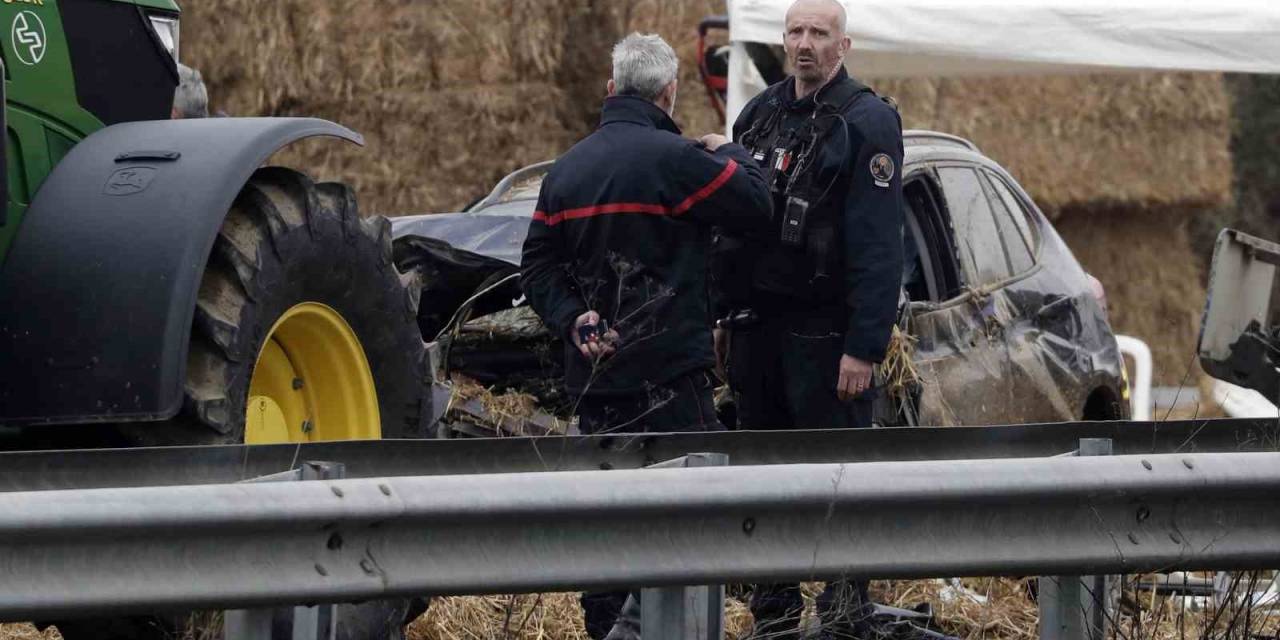 Fransa’da Araç Eylem Yapan Çiftçilerin Arasına Daldı: 1 Ölü