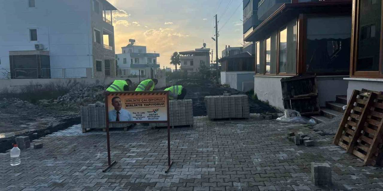 Hatay’da İl Genelinde Yol Çalışmaları Sürüyor