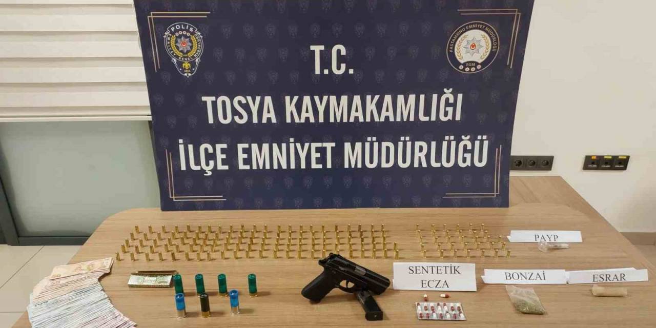 Kastamonu’da Uyuşturucu Maddeyle Yakalanan 3 Şahıs Gözaltına Alındı