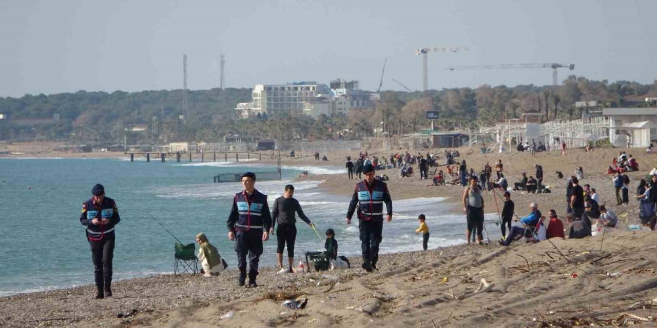 64 Kilometrelik Sahilde Jandarmadan Dronlu Devriye