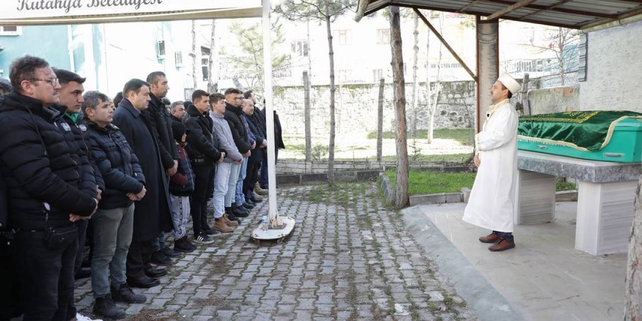 Sunta Bloklarının Altında Lise Öğrencisi Hayatını Kaybetti