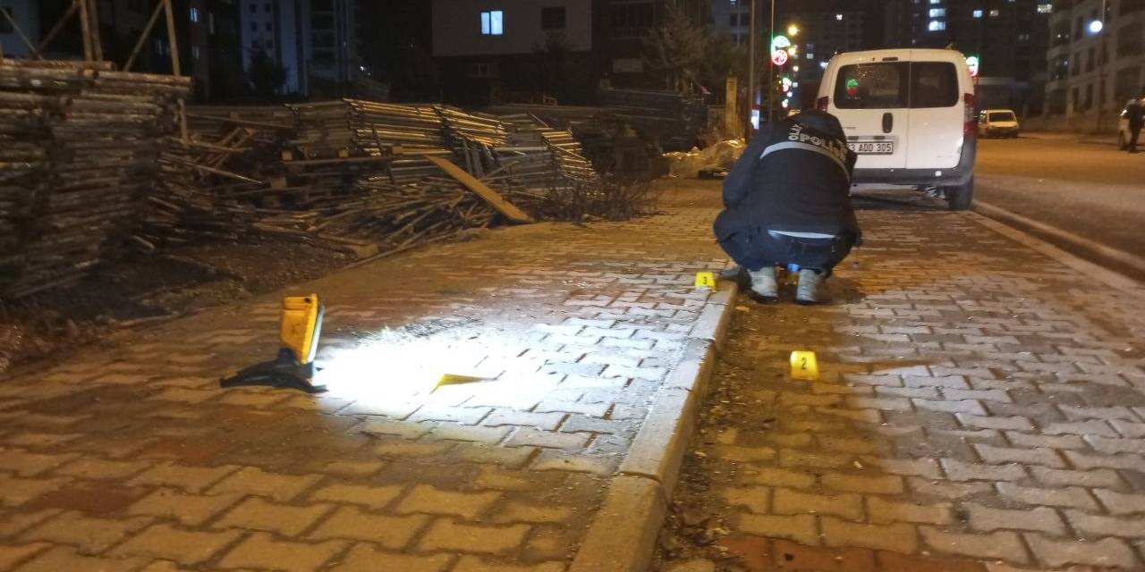 Alacak Verecek Kavgası Kanlı Bitti: 2 Yaralı