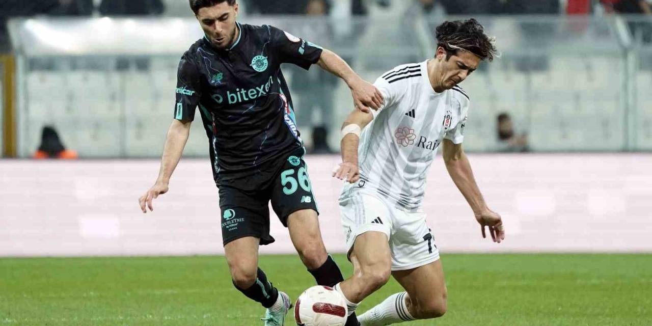 Trendyol Süper Lig: Beşiktaş: 0 - Adana Demirspor: 0 (İlk Yarı)