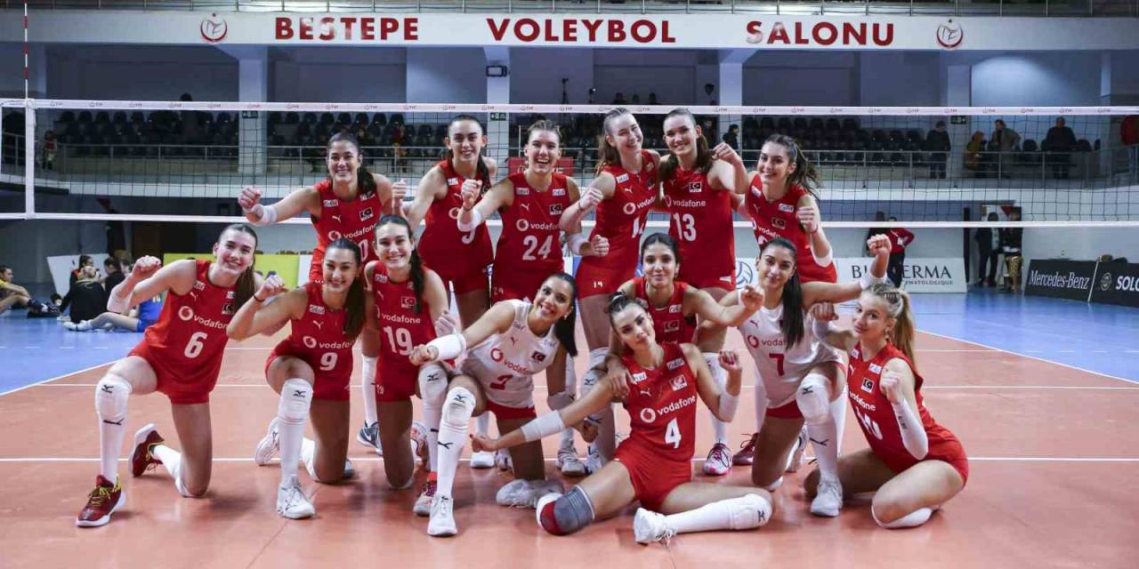 U20 Kadın Voleybol Milli Takımı, Avrupa Şampiyonası Elemelerine Galibiyetle Başladı