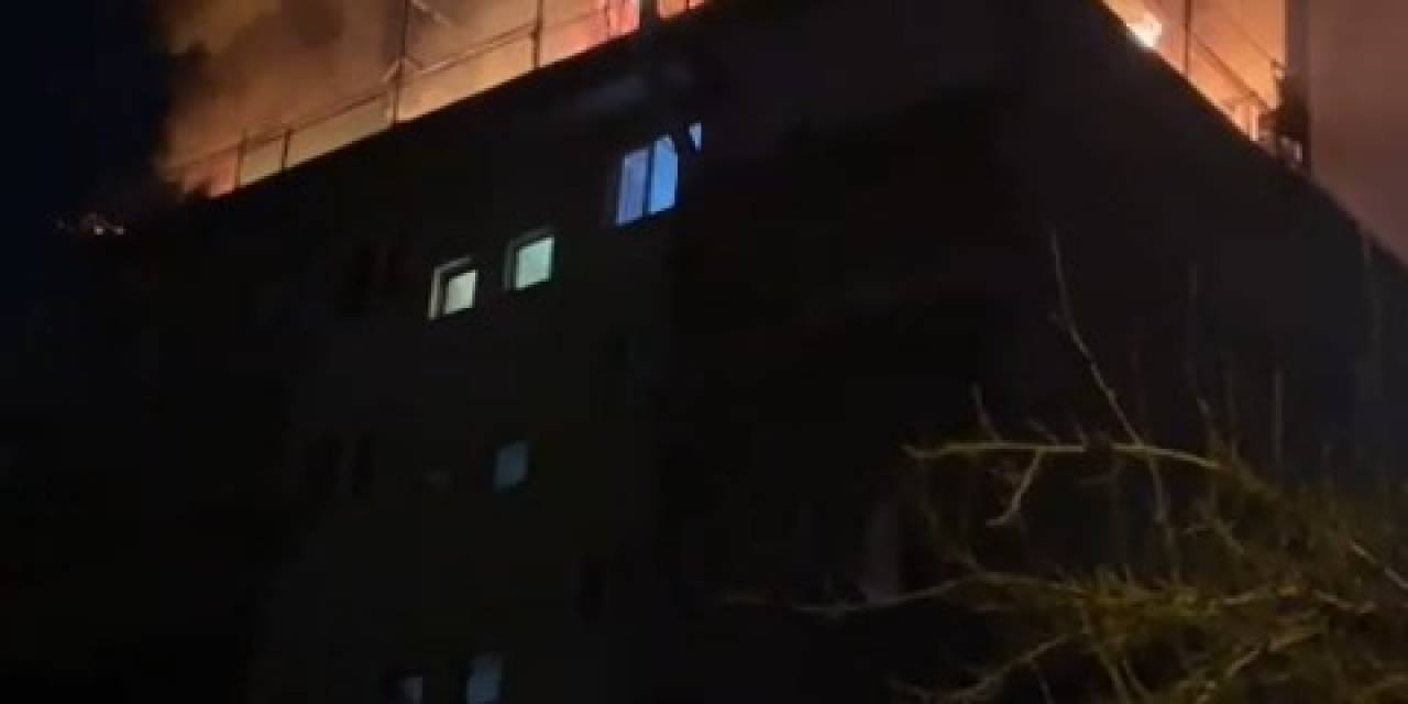 Binayı Ateşe Verdi, Kaçmaya Çalışırken Yakalandı