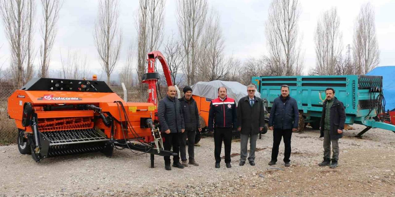 Şahin, 500 Baş Kapasiteli Modern Ağılda İncelemelerde Bulundu