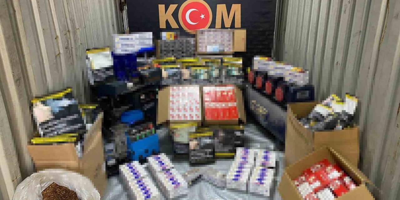 Binlerce Makaron Ele Geçirildi