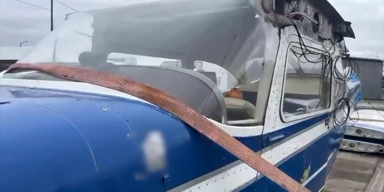 Bu Da Oldu: Sınırda Uçak Yakalandı