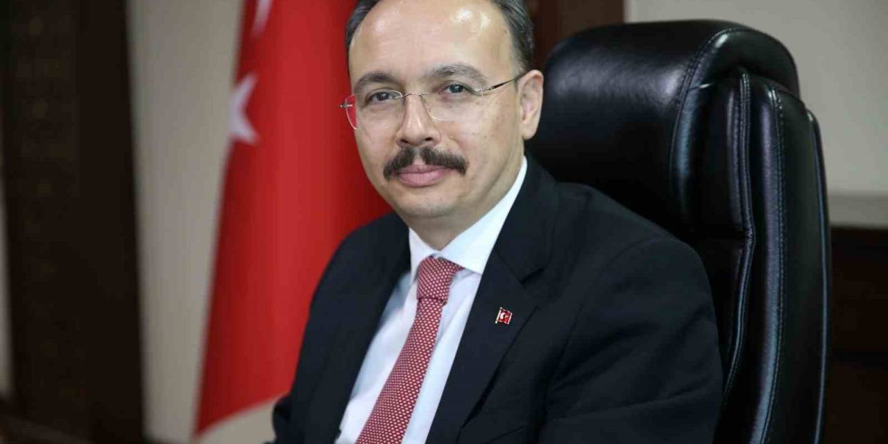 Siirt Valisi Kızılkaya, Tasarruf Tedbirlerine Kiralık Araçlardan Başladı