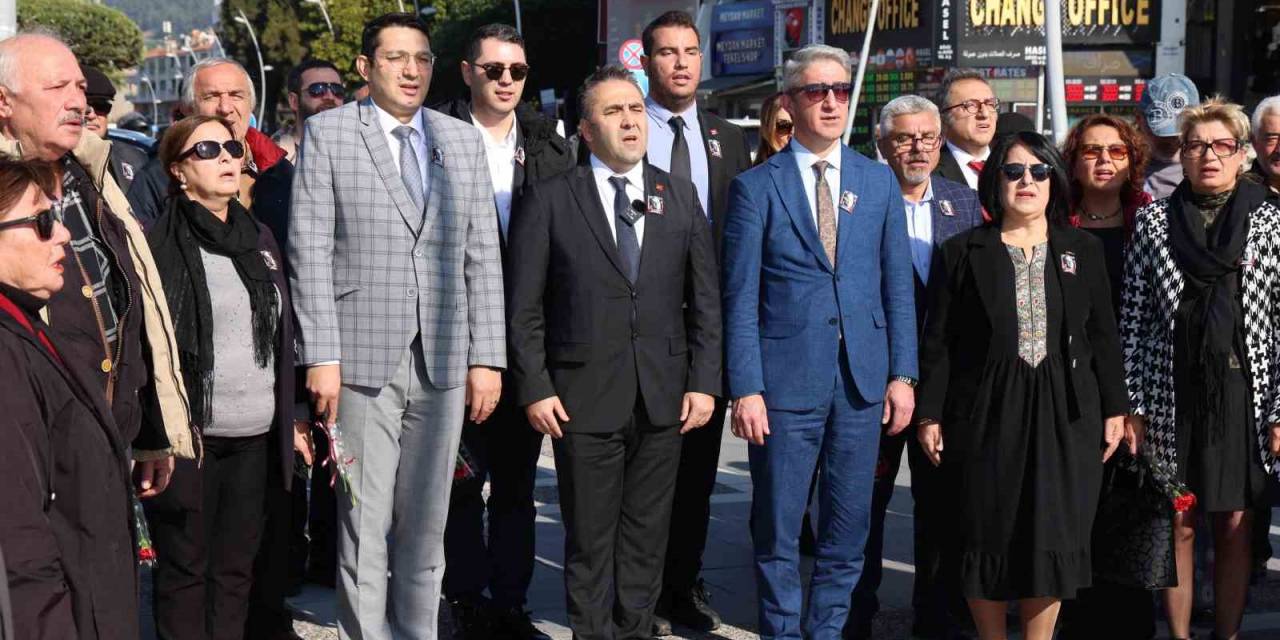 Marmaris’te Uğur Mumcu Törenle Anıldı