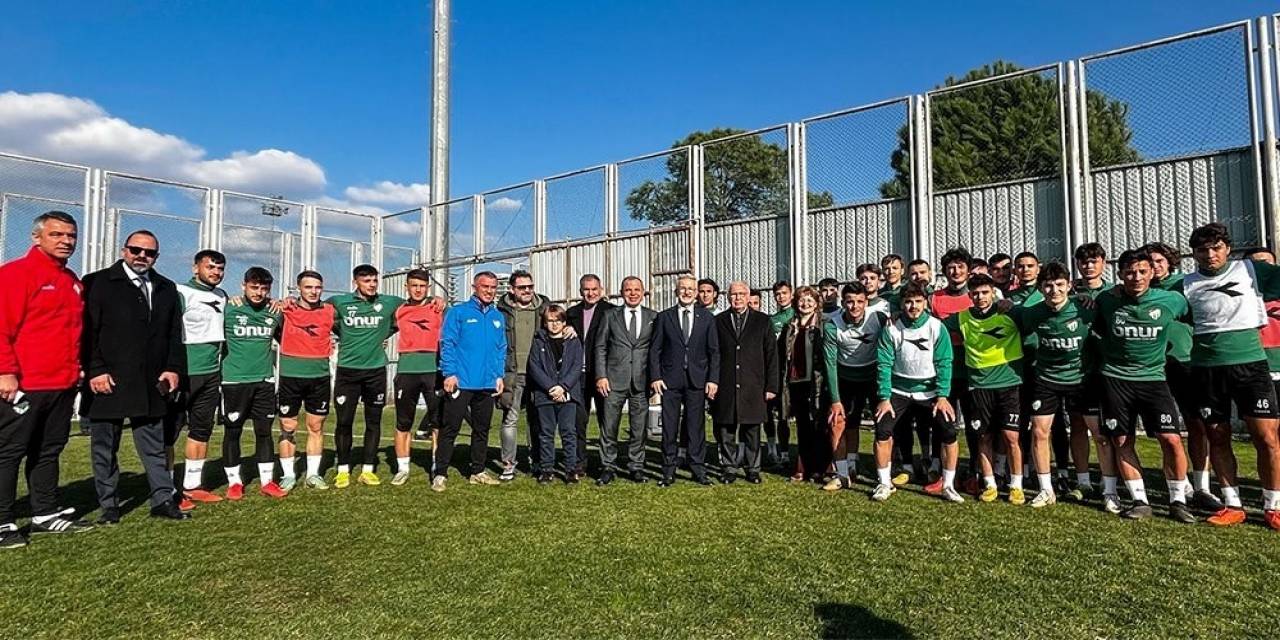 Nilüfer Belediye Başkanı Turgay Erdem, Bursaspor’u Ziyaret Etti