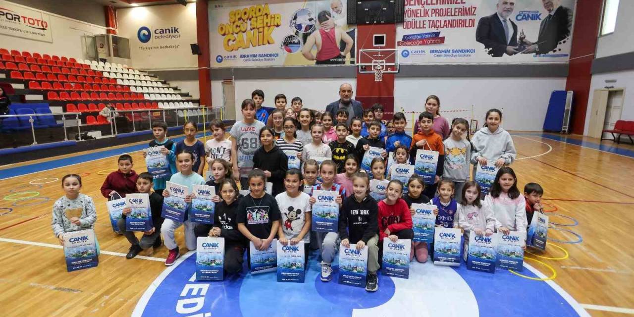 Sandıkçı: “Öğrencilerimizi Yeteneklerini Keşfedeceği Programlarla Buluşturuyoruz”