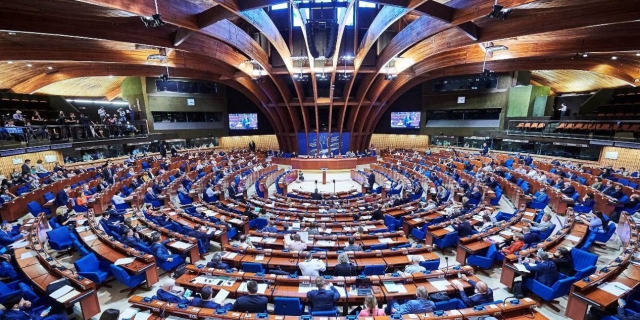 Azerbaycan Heyeti Akpm Oturumunu Terk Etti