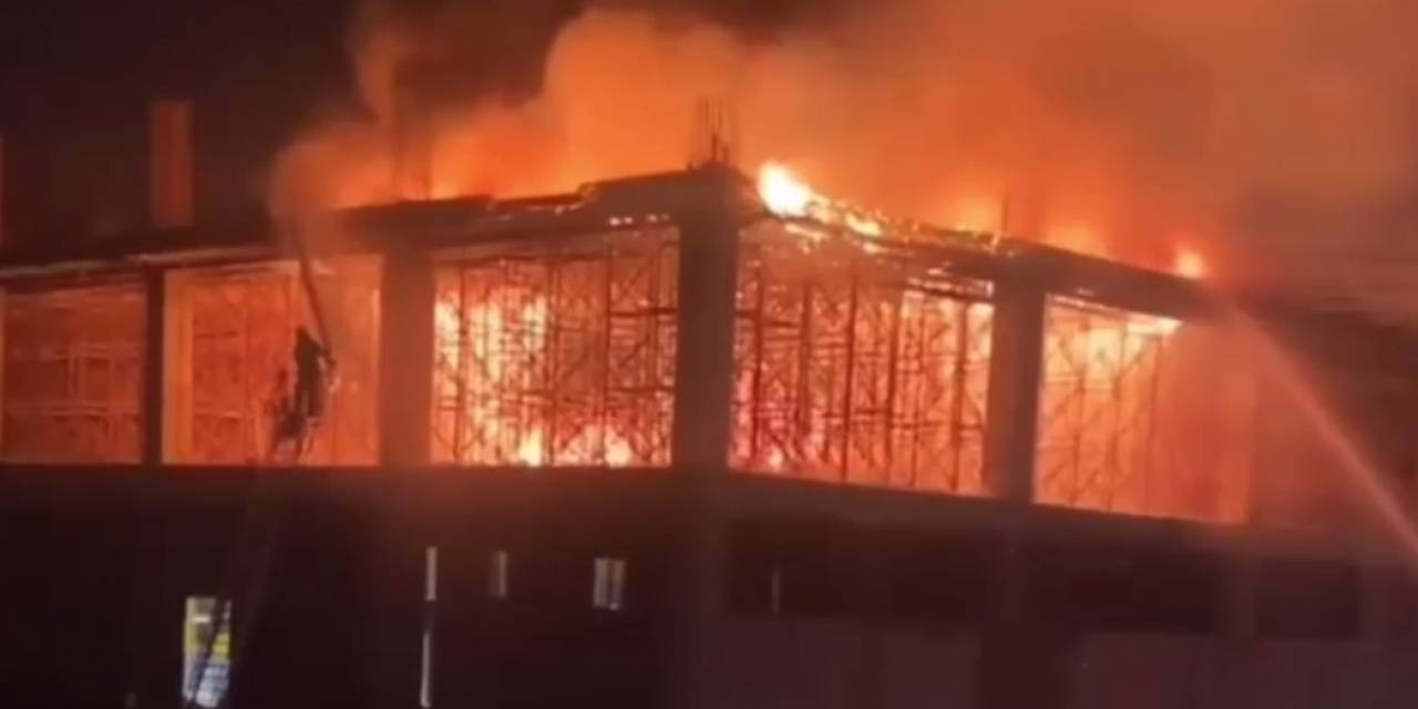 Mersin Osb’de Fabrika Yangını