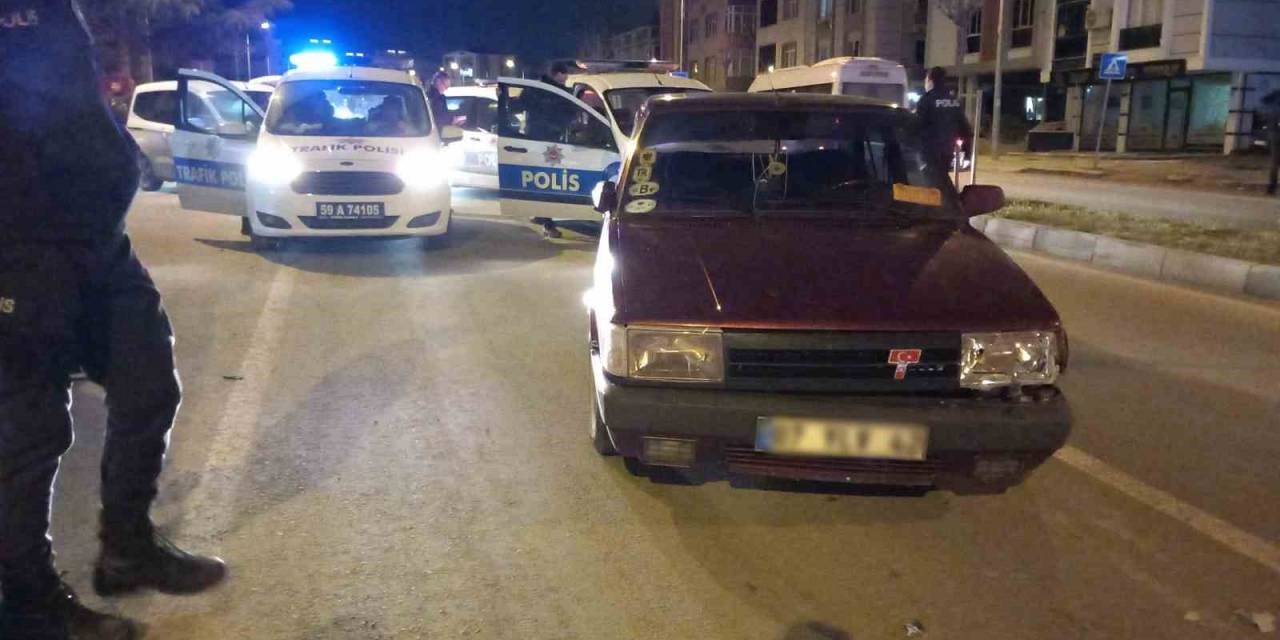 Tekirdağ’da Aksiyon Dolu Kovalamaca Kazayla Bitti: Neden Kaçtın Sorusuna, “Ehliyetim Yoktu” Dedi