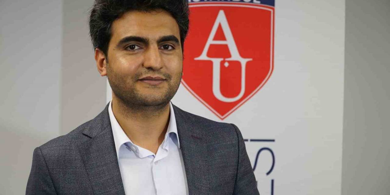 Hava Ve Uzay Hukuku Uzmanı Doç. Dr. İlyas Gölcüklü: “Türkiye’nin Uzay Yarışında Öncü Olması İçin İç Mevzuatını Oluşturması Şart”