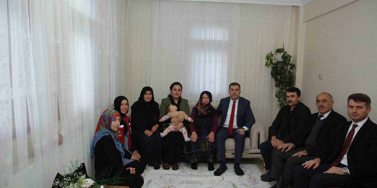 Şehit Ailelerine Ziyaretler Devam Ediyor