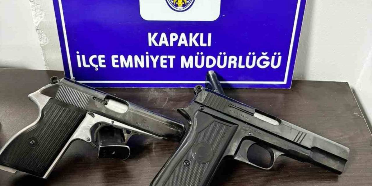 Gece Devriyesinde 2 Ruhsatsız Silah Ele Geçirildi