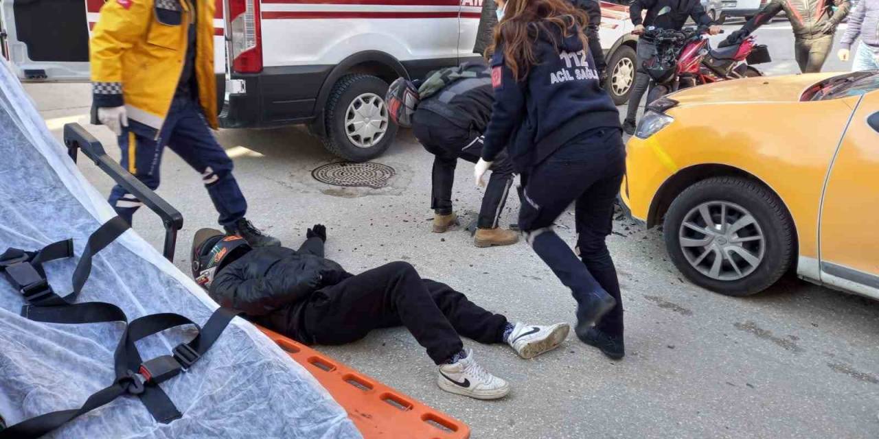 Bilecik’te Meydana Gelen Zincirleme Trafik Kazasında 1 Kişi Yaralandı