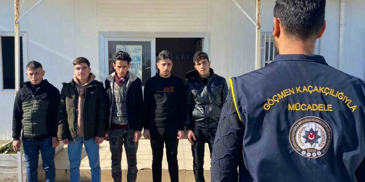 Osmaniye’de 5 Düzensiz Göçmen Yakalandı