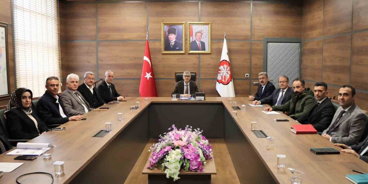 Niğde’de 1 Yılda 3 Bin 896 Kişi İşe Yerleştirildi